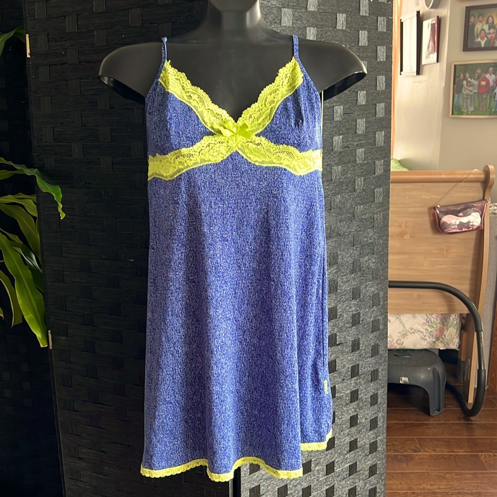 🔖 La Senza NWT Nightgown